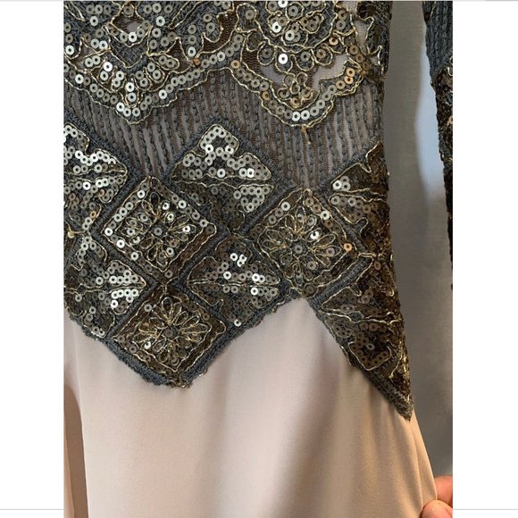 NEW Tadashi Shoji Long Sleeve Embroidered Sequin Crepe‎ Gown [SZ 2 ] - Picture 12 of 14